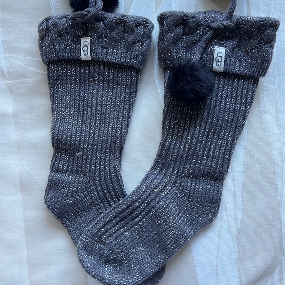 NEW UGG kids' Rainboot socks. Size 13-3 . 6-8 years old. Charcoal grey. - Picture 3 of 8